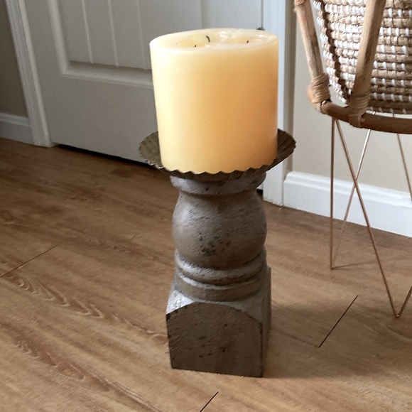 Handmade vintage pillar candle holder - Picture 1 of 8